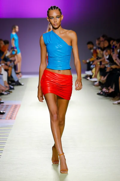Look 7